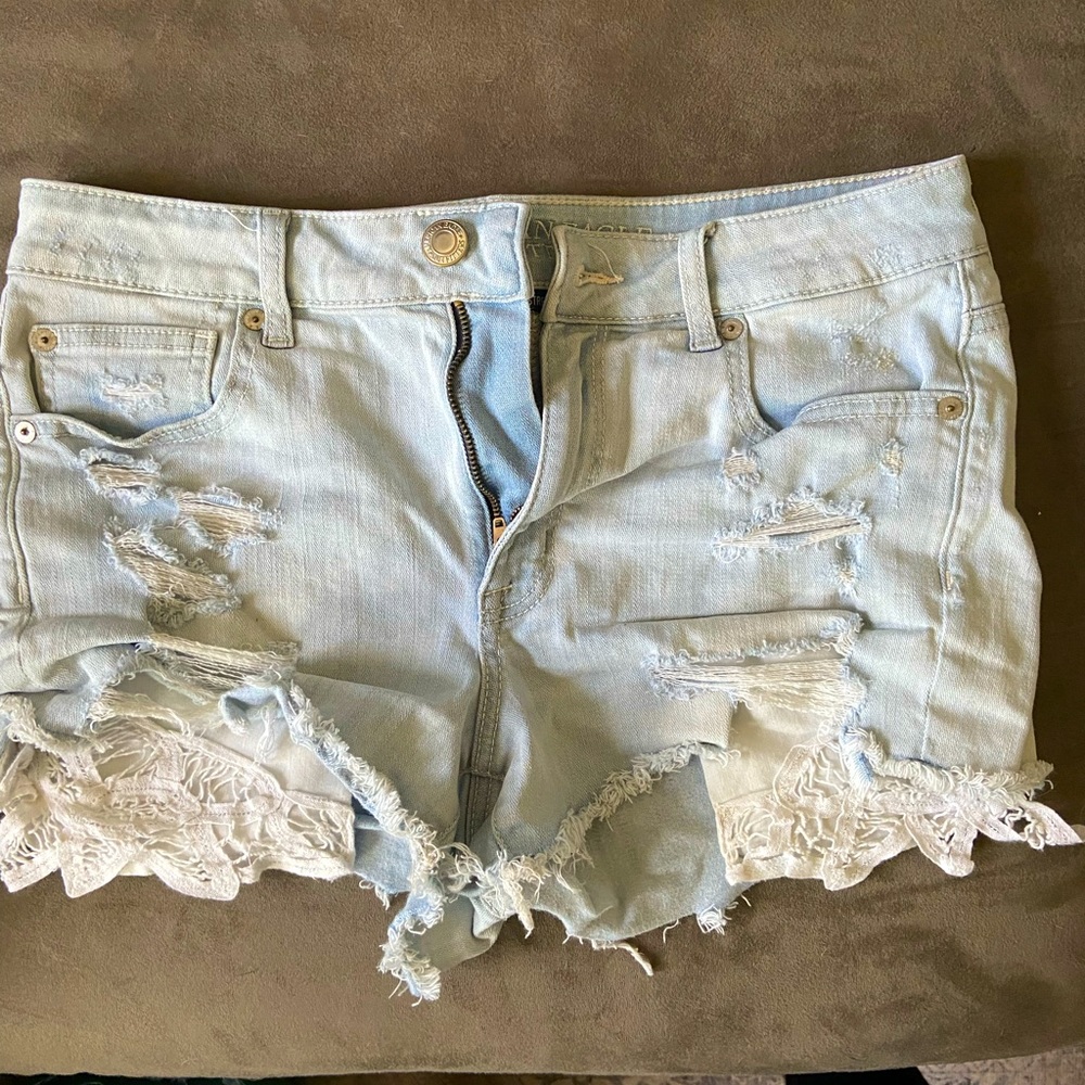 Lace pocket shorts